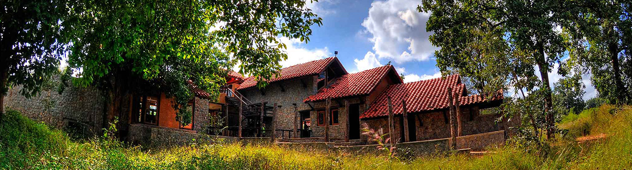 Best Wildlife Hotel in Kanha - Kanha Earth Lodge