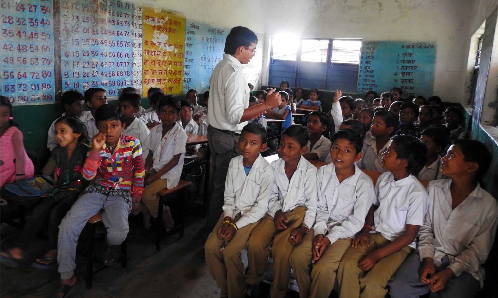 Wildlife week with the village school children at Satpura Tiger Reserve