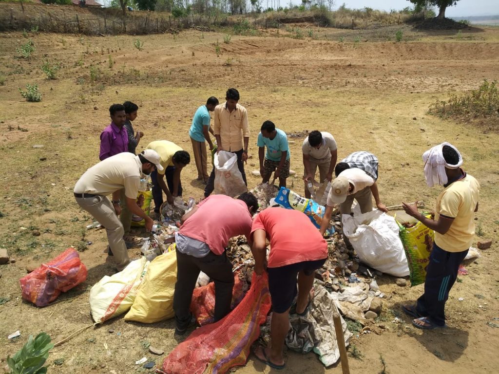 Clean river drive near Denwa river 