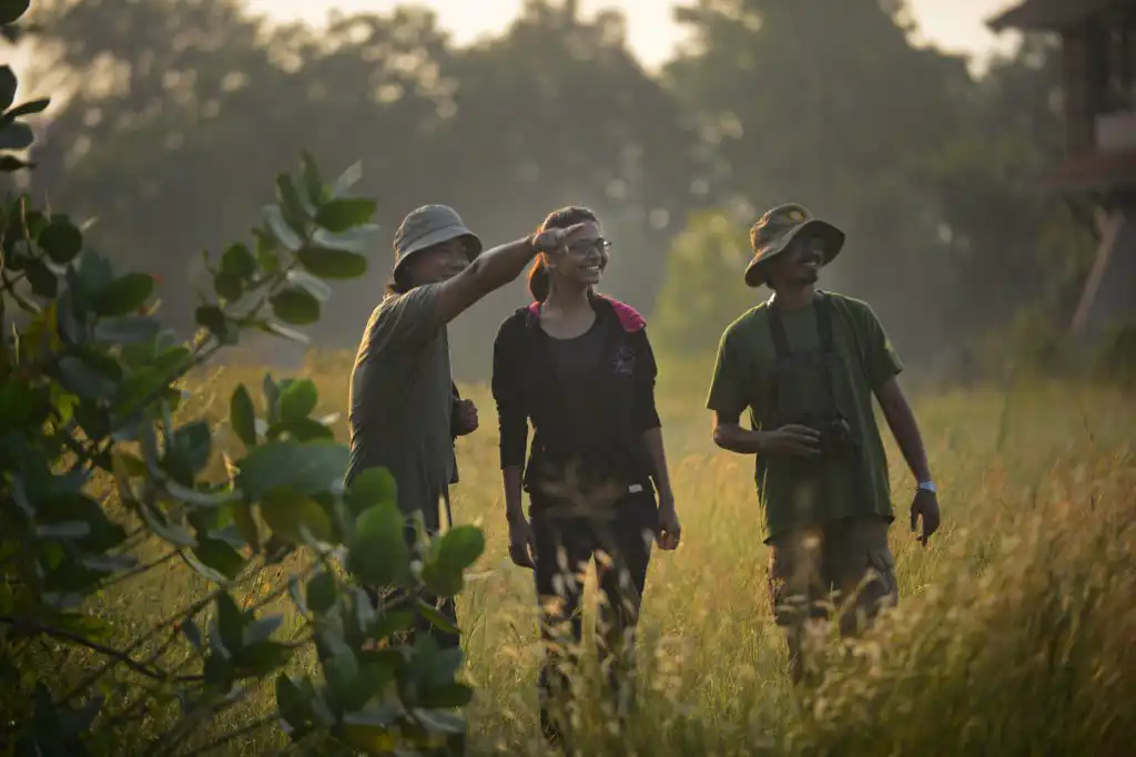 walking trails and village visits in bandhavgarh