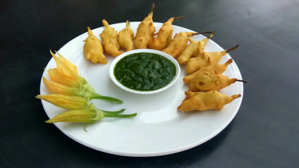 How to make Pumpkin Flower Pakoras ? Pumpkin Flower Pakoras