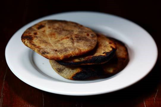 Pugdundee-safaris-tikkad-roti-prepared