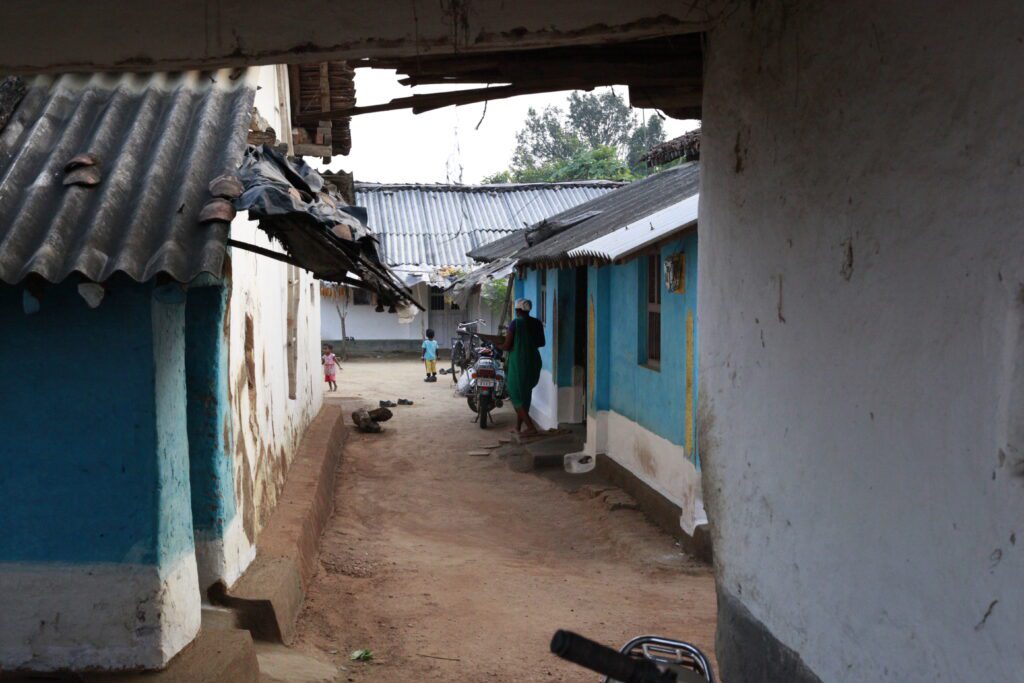 village near kanha national park