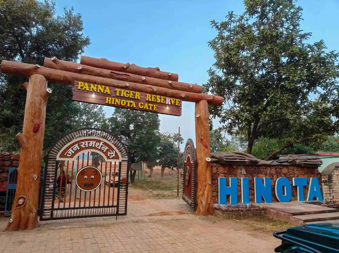 hinota gate panna tiger reserve